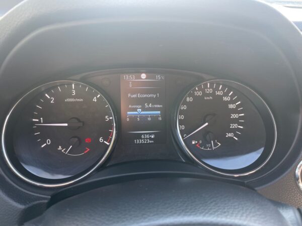 18 Nissan Qashqai