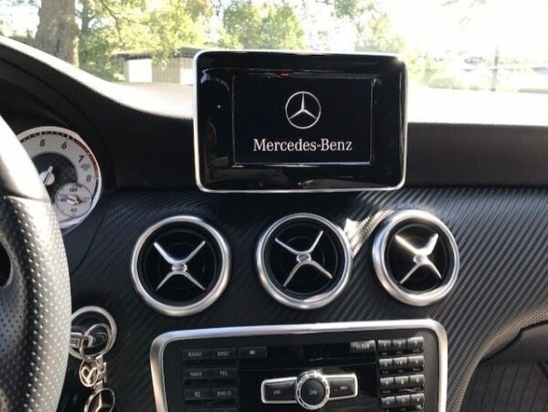 18 Mercedes-Benz Classe A