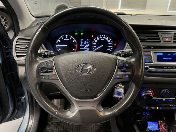 18 Hyundai i20
