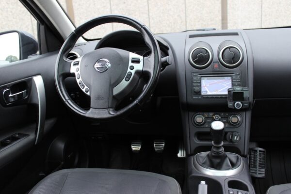 19 Nissan Qashqai +2