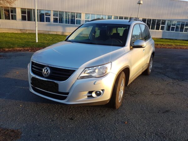 2 Volkswagen Tiguan