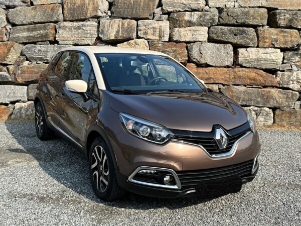2 Renault Captur
