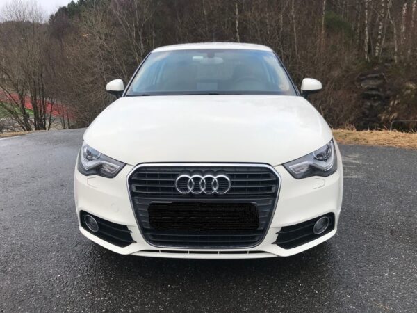 2 Audi A1