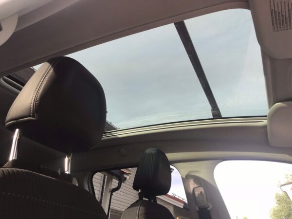 2 Peugeot 2008