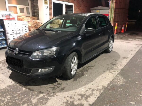 2 Volkswagen Polo