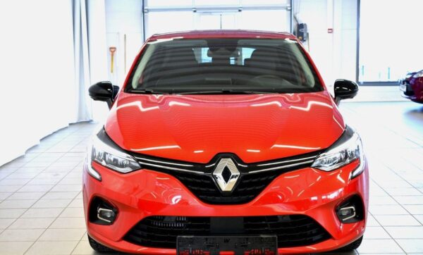 2 Renault Clio