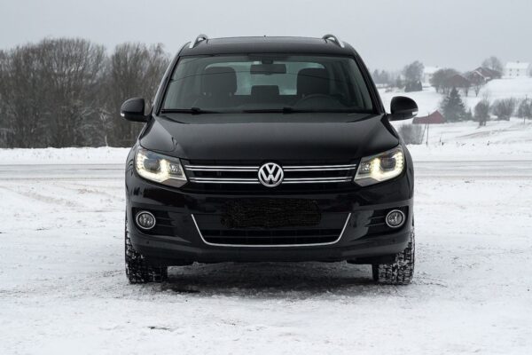 2 Volkswagen Tiguan
