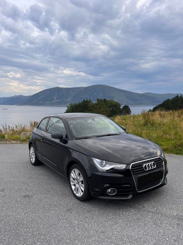2 Audi A1
