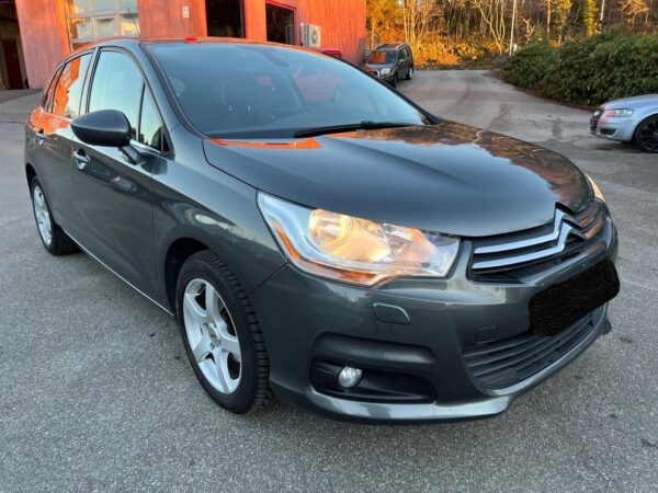 2 Citroën C4