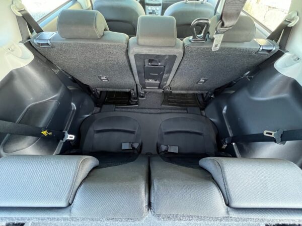 20 Nissan Qashqai +2