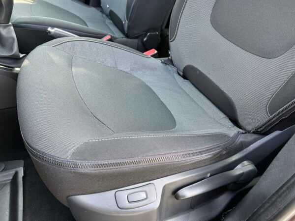 21 Renault Captur