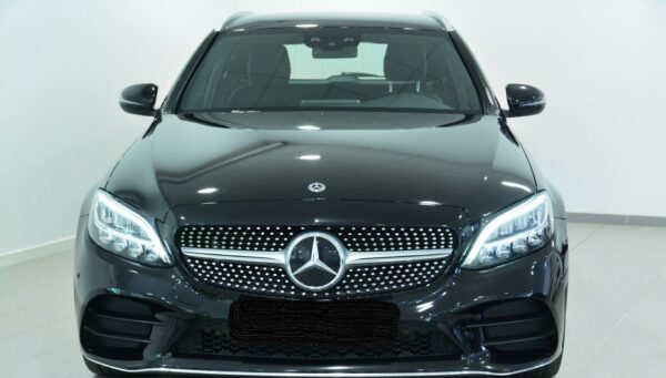 3 Mercedes-Benz Classe C