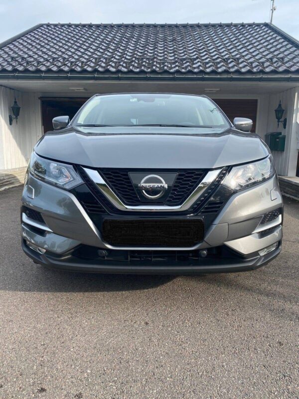 3 Nissan Qashqai