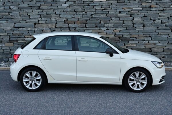 3 Audi A1