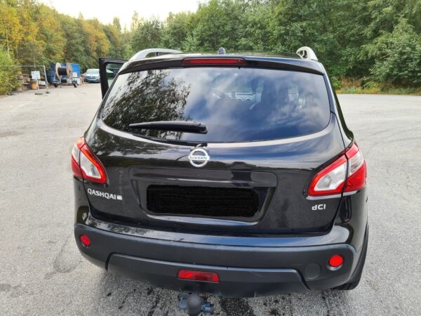 3 Nissan Qashqai