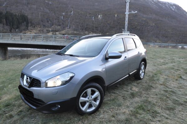 3 Nissan Qashqai