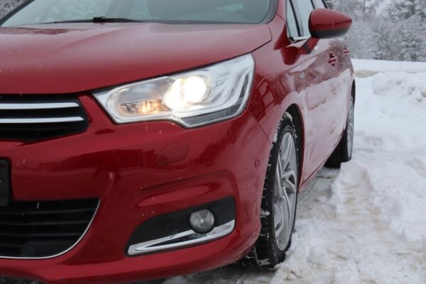 3 Citroën C4