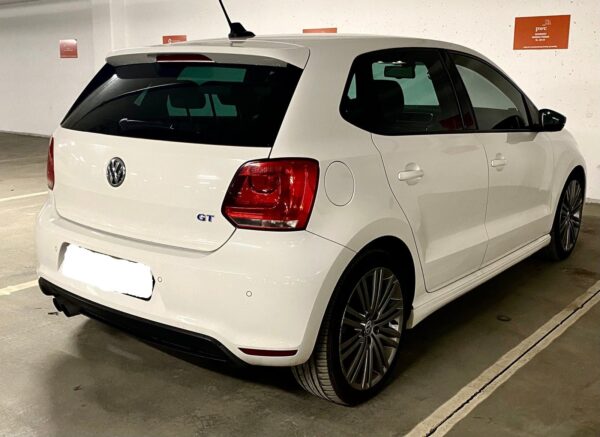 3 Volkswagen Polo
