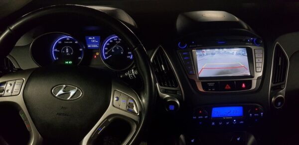 3 Hyundai ix35