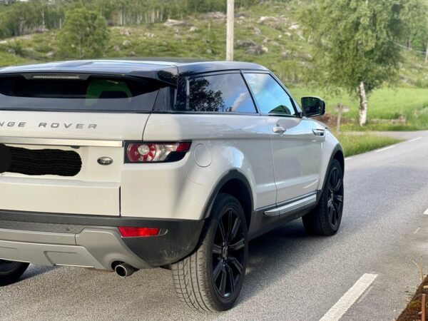 3 Land Rover Range Rover Evoque