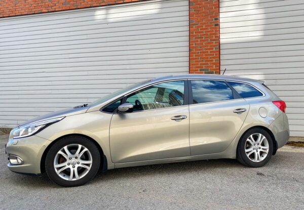 3 Kia Cee'd
