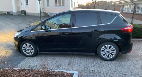 3 Ford C-Max