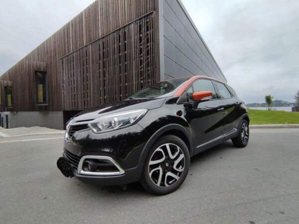 3 Renault Clio