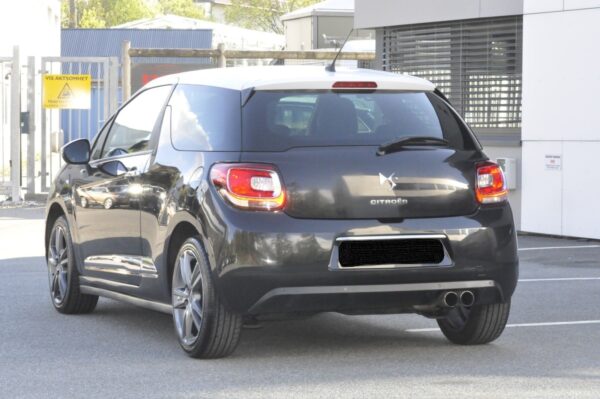 4 Citroen DS3
