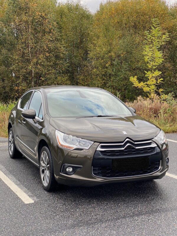 4 Citroën DS4
