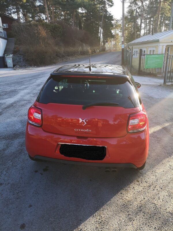 4 Citroën DS3