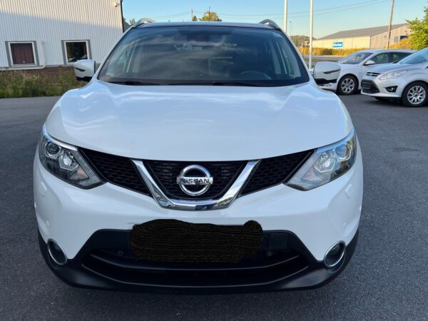 4 Nissan Qashqaï