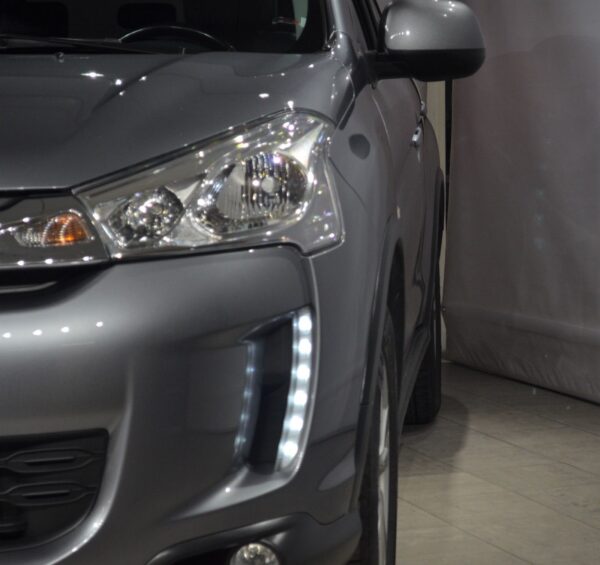 4 Citroen C4