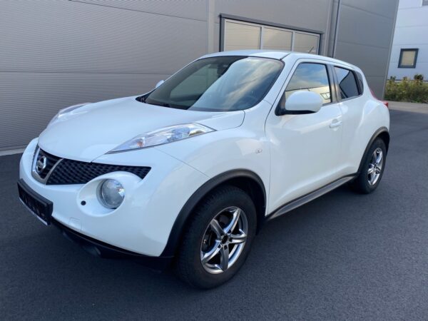 4 Nissan juke