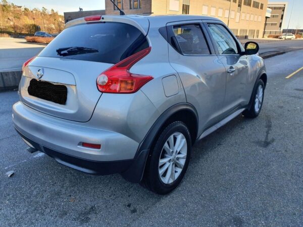 4 Nissan juke