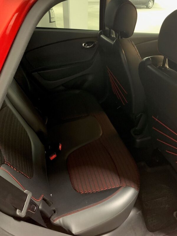 4 Renault Captur