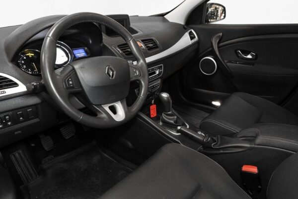 4 Renault Mégane