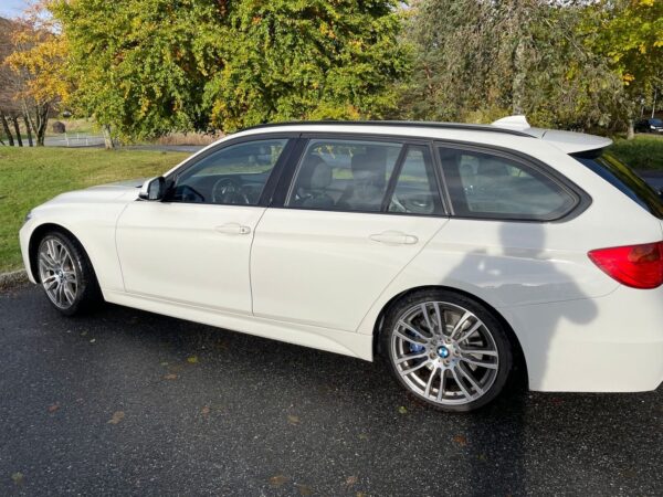 4 BMW Série 3