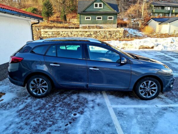 4 Renault Mégane