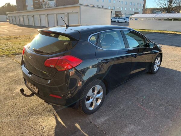 4 Kia Cee'd