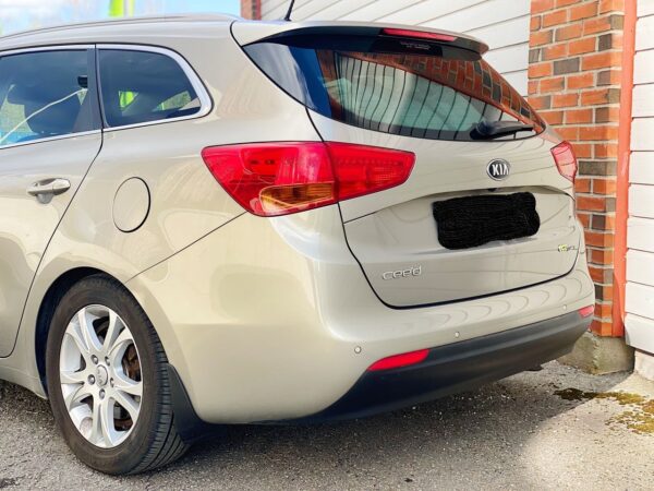 4 Kia Cee'd