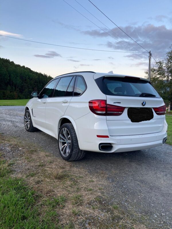 4 BMW X5