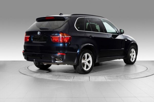 4 BMW X5