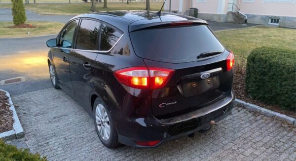 4 Ford C-Max