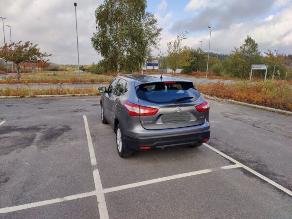 4 Nissan Qashqai