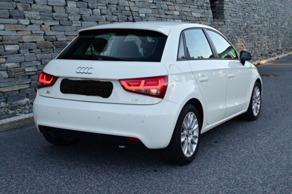 5 Audi A1