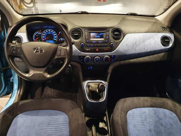 5 Hyundai i10