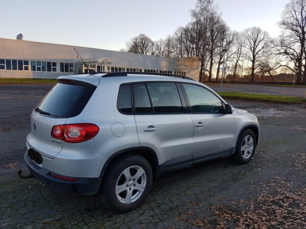 5 Volkswagen Tiguan