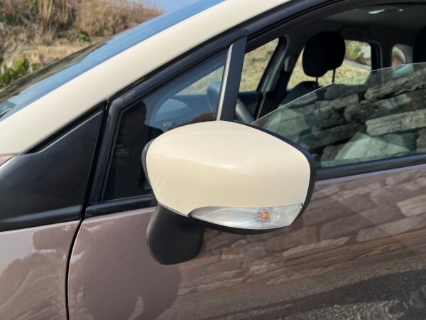 5 Renault Captur