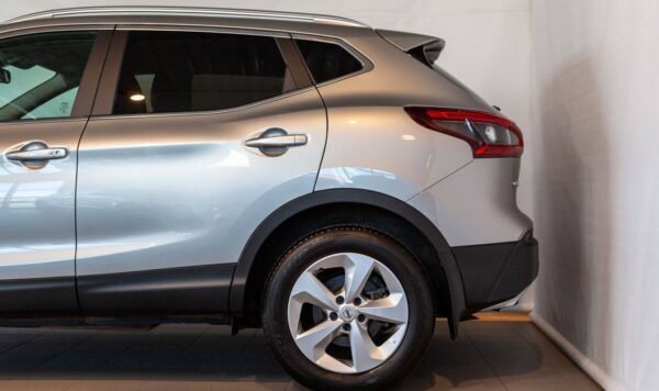5 Nissan Qashqai