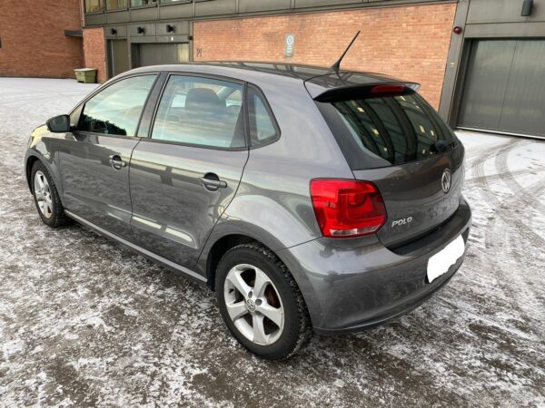 5 Volkswagen Polo